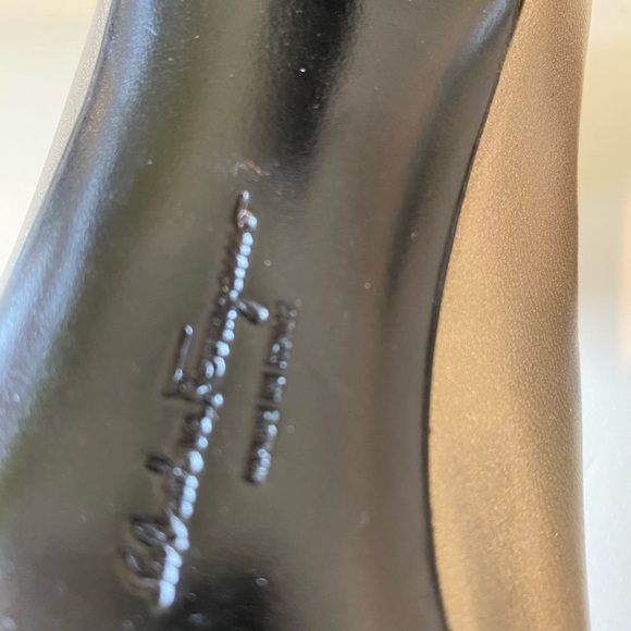 Ferragamo High Heeled Gold Shoes - Picture 7 of 8